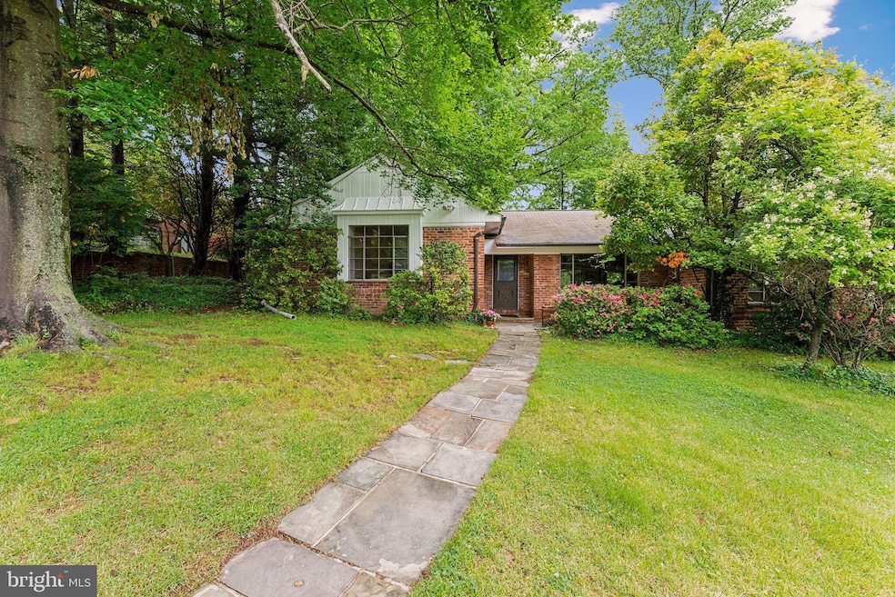 Sold $1,100,000 • Co-Listing Agent