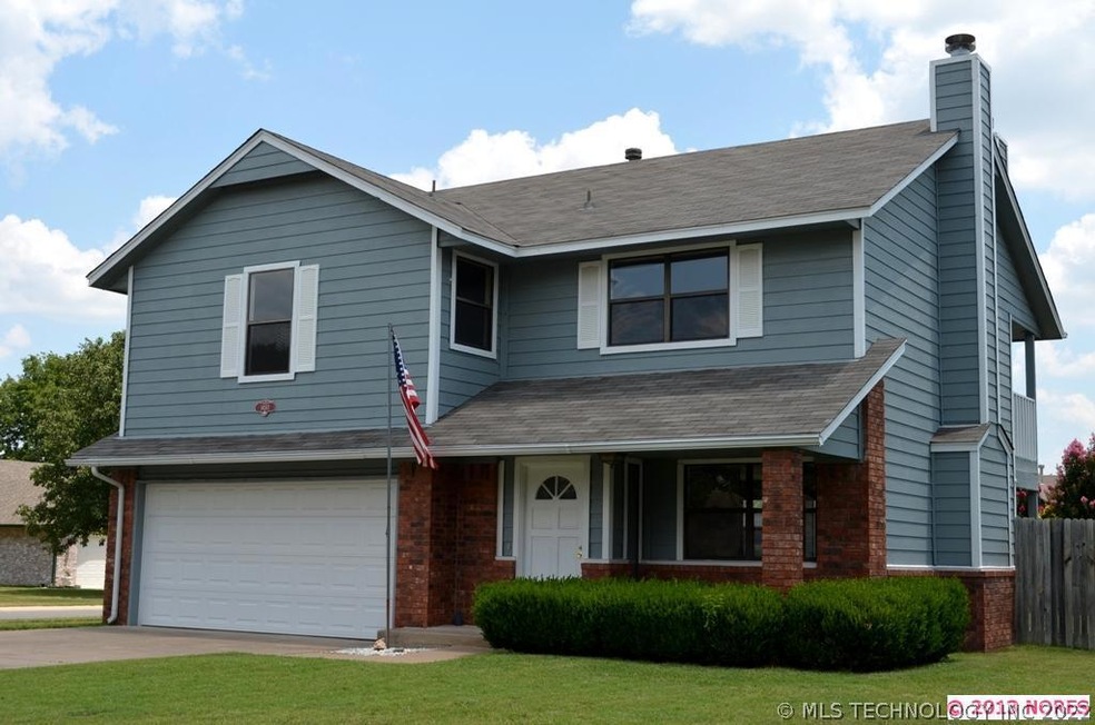 Welcome home 14511 S. Maple Pl.This Charming two s