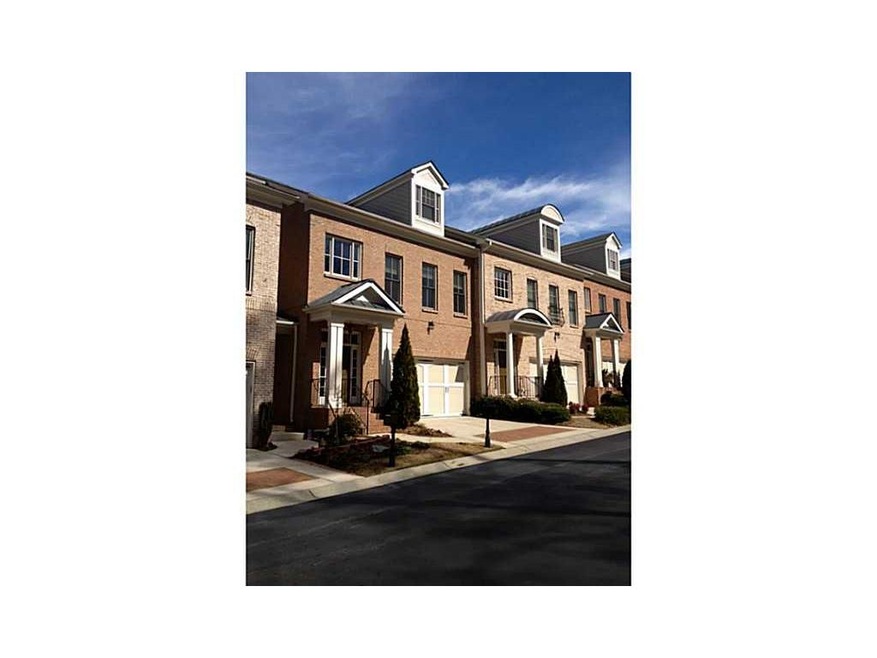 Facade/Exterior Front. BEAUTIFUL  LUXURY UPSCALE T