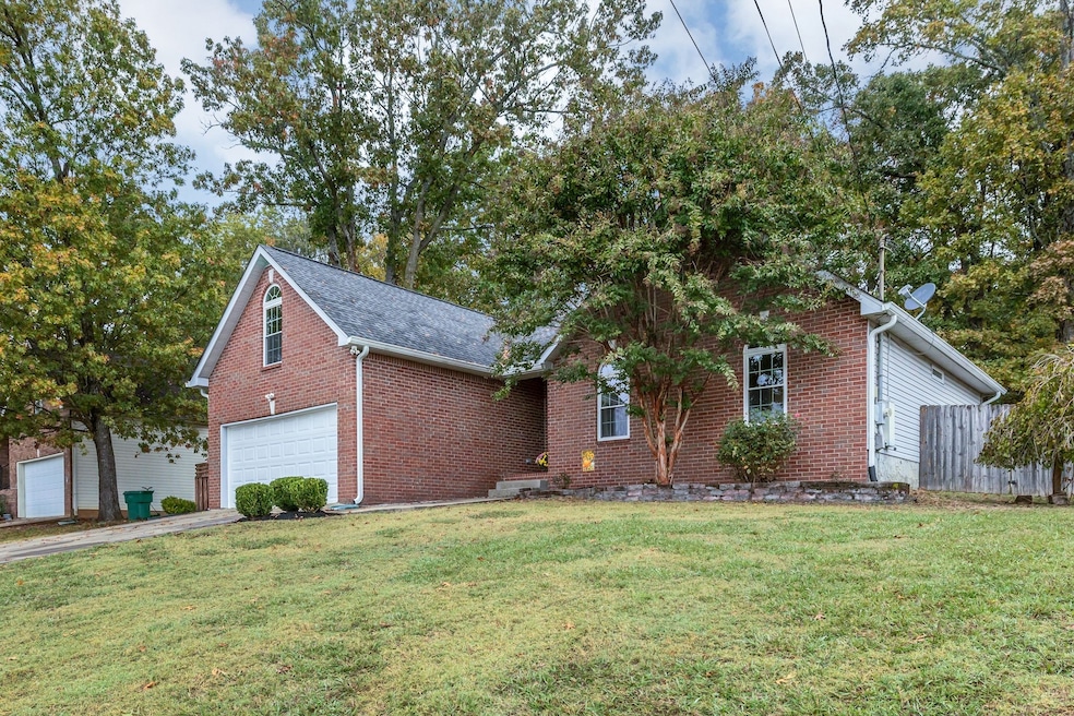 2127 Academy Way, La Vergne, TN 37086 - photo 1