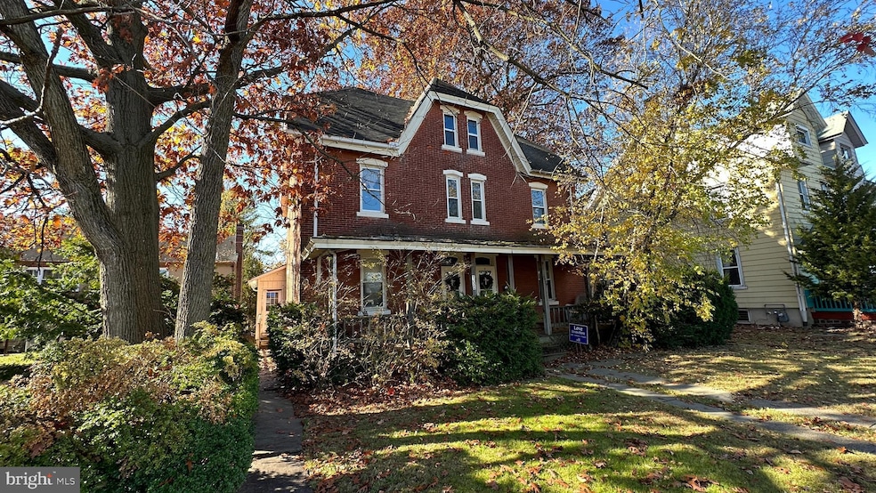 150 E Main St, Lansdale, PA 19446 - photo 1