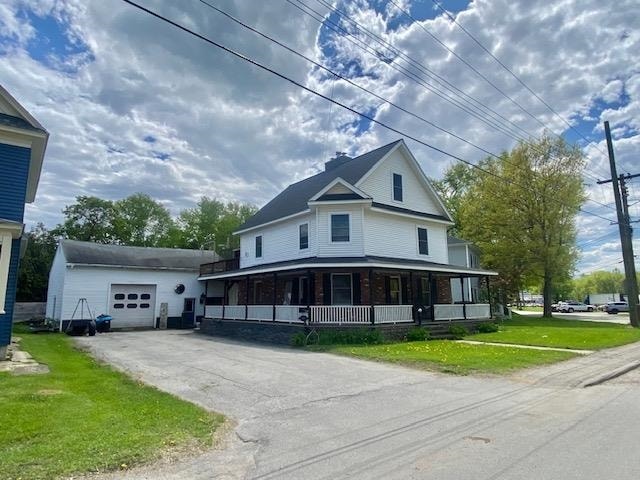51 Colby St, Colebrook, NH 03576 - photo 1