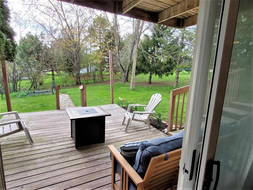 Lower Deck