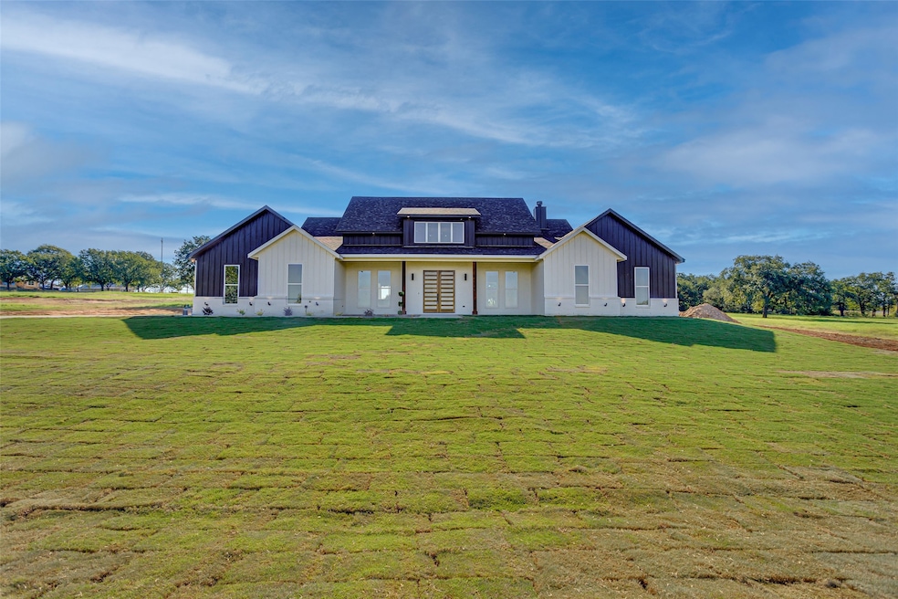 1032 Bluebonnet Ridge, Weatherford, TX 76087 - photo 1