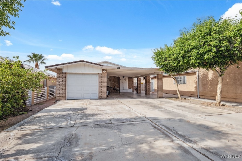 382 Whitewater Dr, BHC
Riverfront Home
