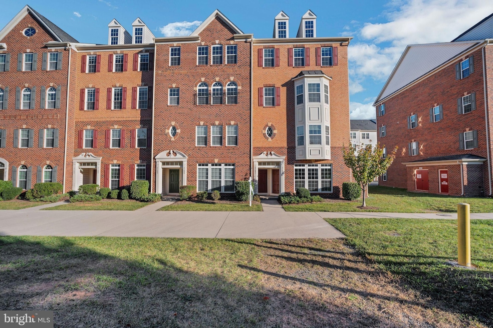 Sold $560,000 • Co-Listing Agent