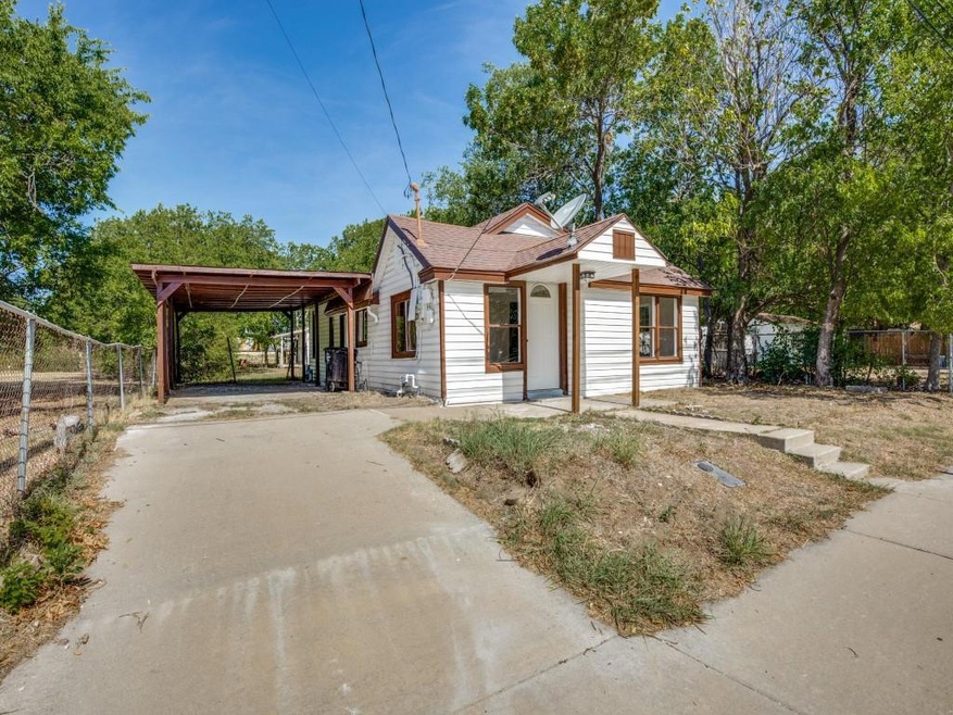 403 Elmo St, Cleburne, TX 76031 - photo 1