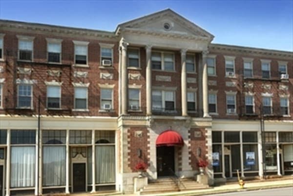 354 N Main St unit 208, Andover, MA 01810 - photo 1