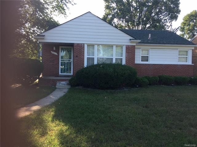 8601 Parkway.JPG