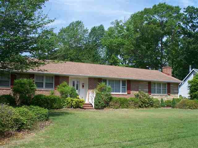 1005 Sioux Dr, Jacksonville, NC 28540 - photo 1