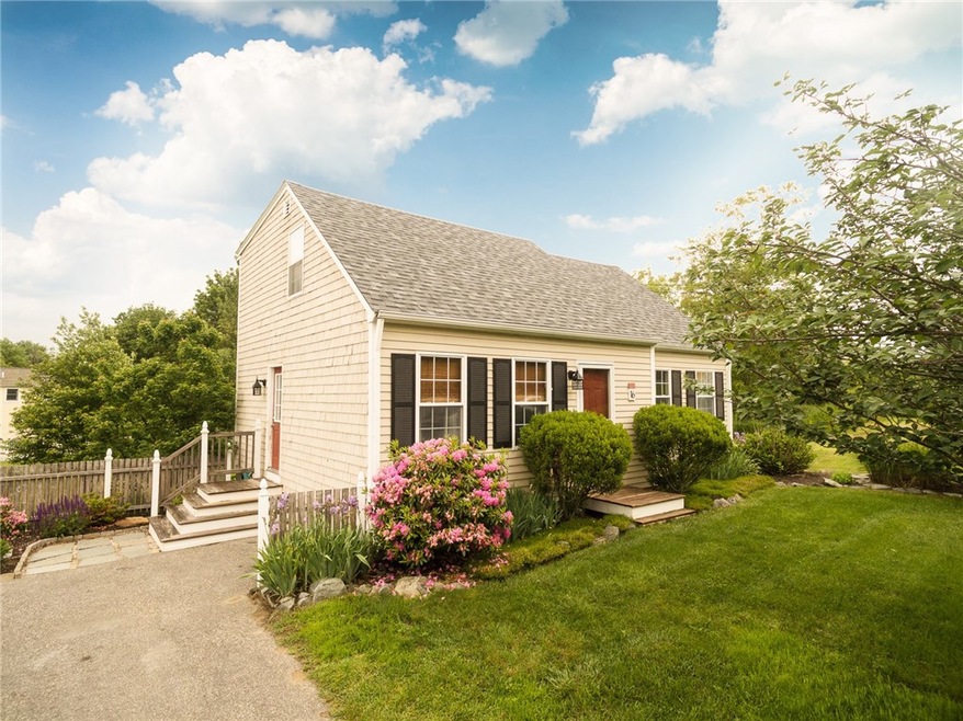 16 Brittney Ln, Warren, RI 02885 - photo 1