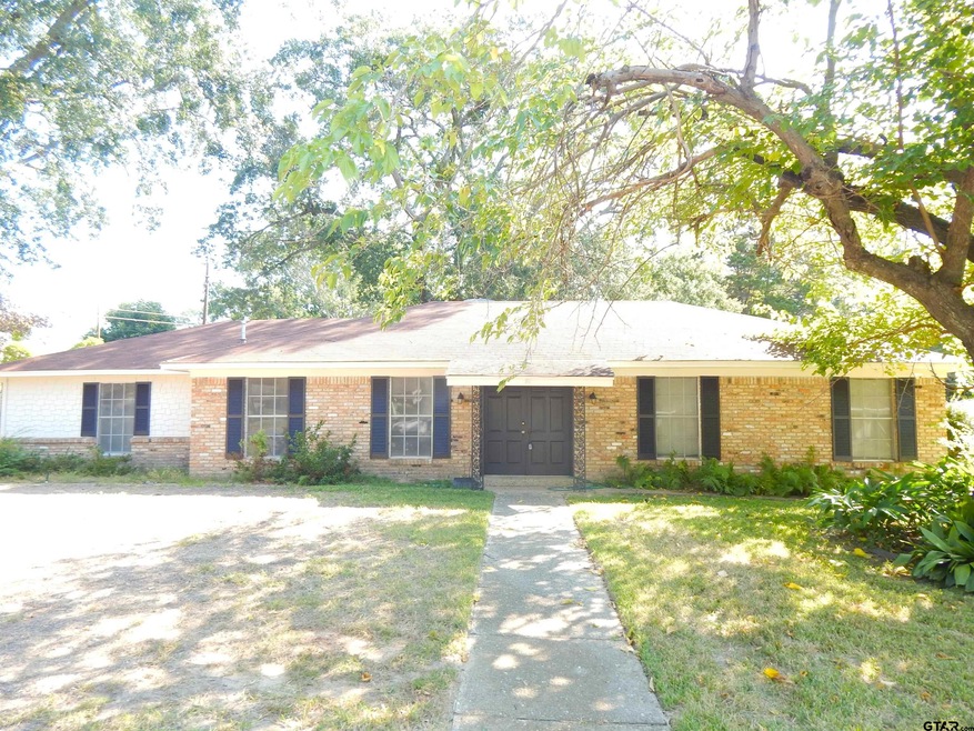 3800 Brookwood Dr, Tyler, TX 75701 - photo 1