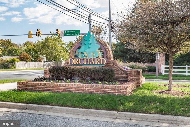 2406 Chestnut Terrace Ct unit 204, Odenton, MD 21113 - photo 1