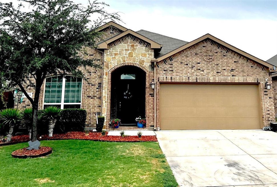 1241 Glen Ct, Weatherford, TX 76087 - photo 1