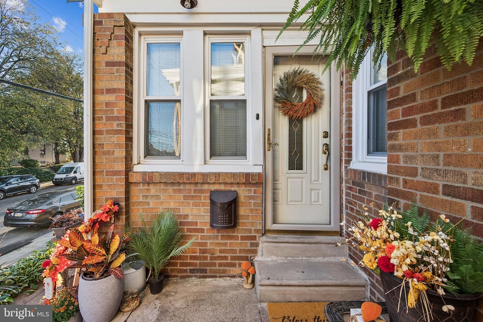 Under Contract $260,000