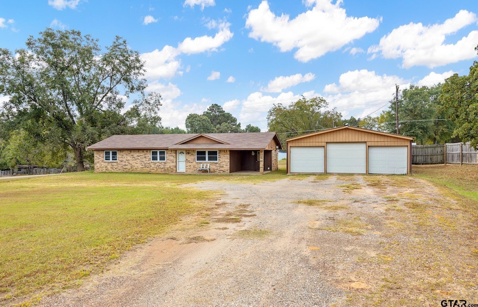 Pending $185,000 • Co-Listing Agent