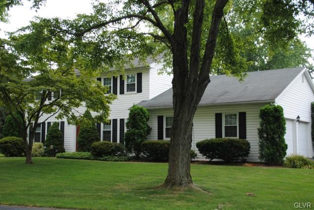 The beautiful front of 1413 Par Causeway
