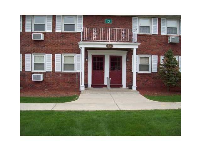 7 Normandy Village unit 8, Nanuet, NY 10954 - photo 1