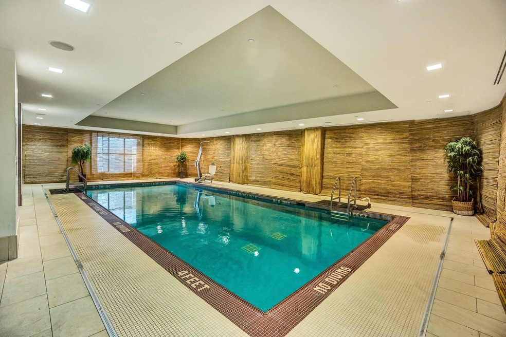 4 Beacon Way unit 910, Jersey City, NJ 07304 - photo 1