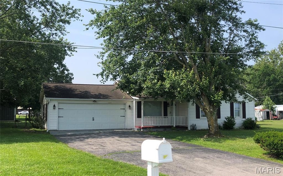 1210 N Prairie St, Bloomfield, MO 63825 - photo 1