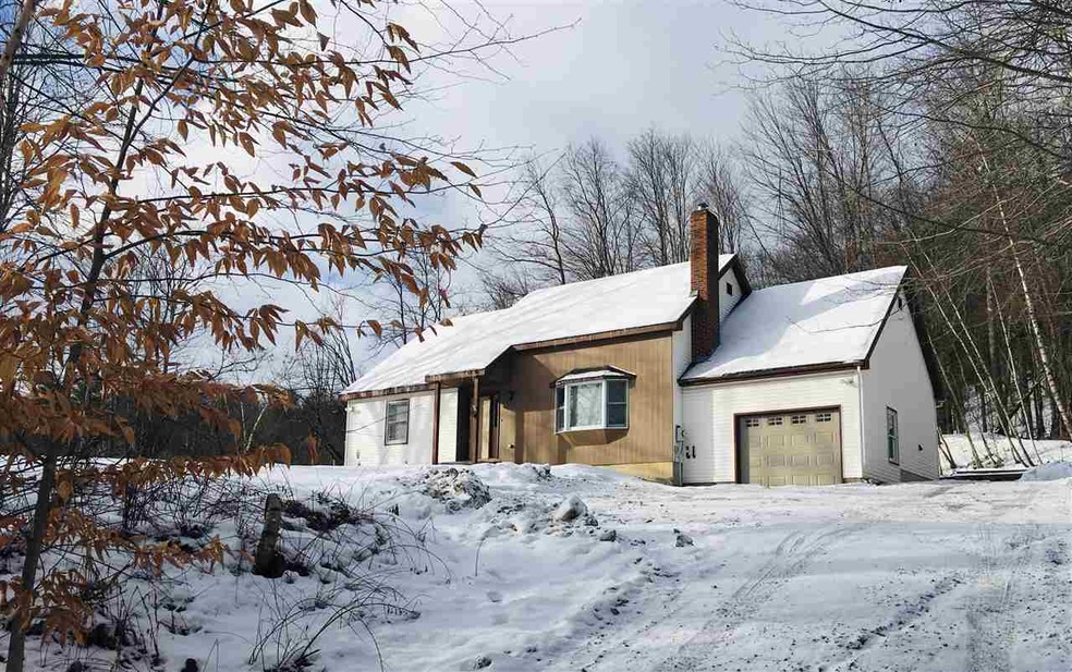 2898 Dugway Rd, Richmond, VT 05477 - photo 1