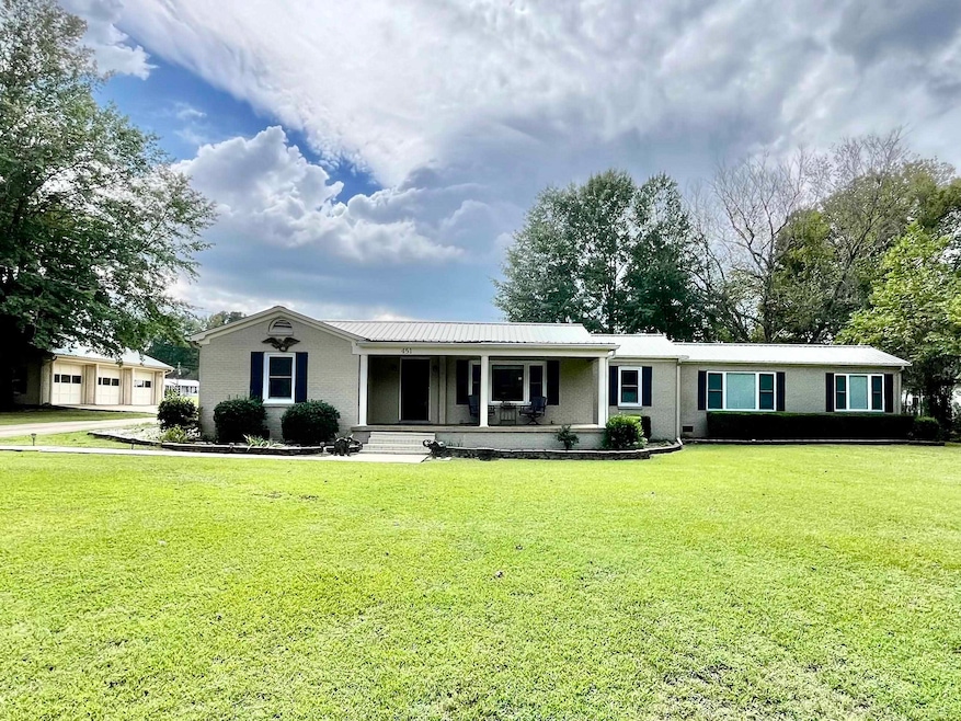 Welcome home to 2102 sf in this beautiful 4 bed, 2