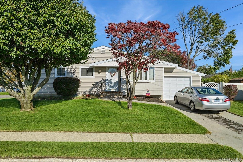 Pending $599,000 • Co-Listing Agent