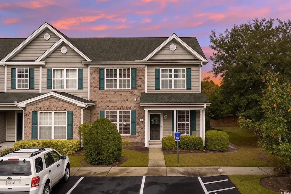 Multi unit property with uncovered parking, a yard