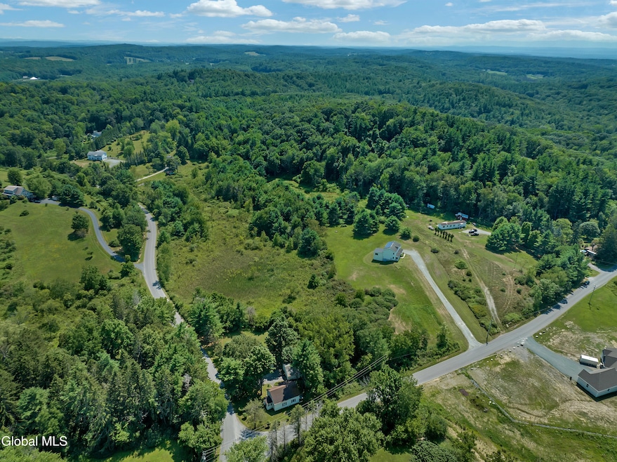 37 Mammoth Spring Rd, Wynantskill, NY 12198 - photo 1