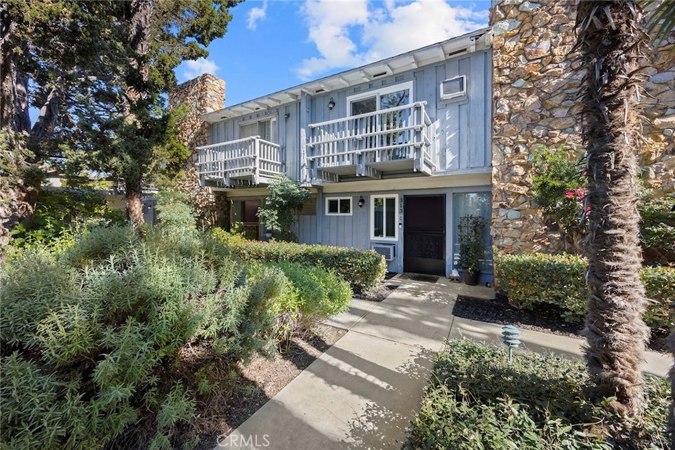 313 N Acacia Ave, Fullerton, CA 92831 - photo 1