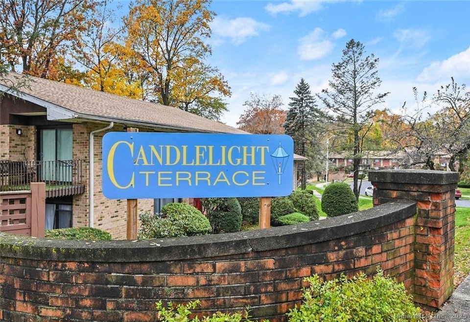 For Rent $1,900/month