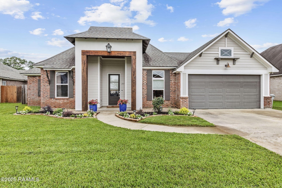 1-web-or-mls-203 Whispering Meadows Rd-1