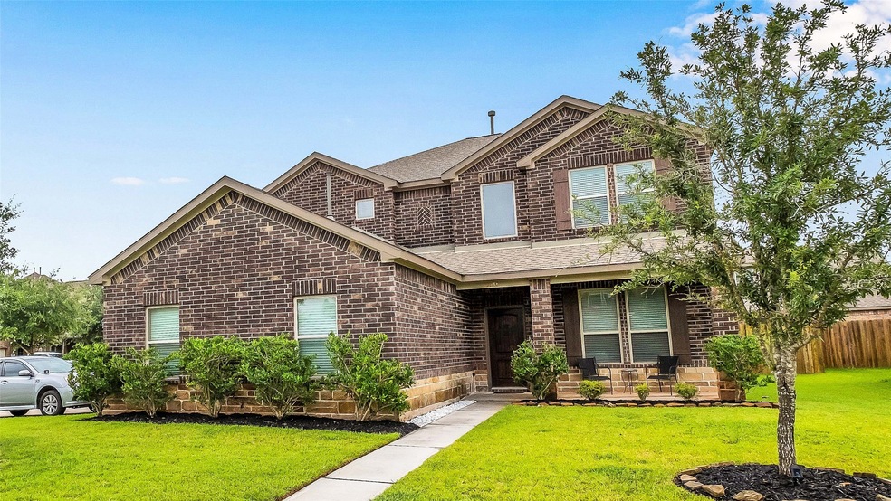 5938 Carnaby Ln, Rosenberg, TX 77471 - photo 1