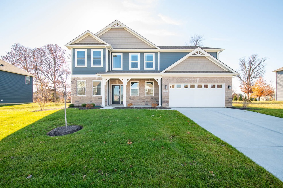 7703 Fairwood Blvd, Cartersburg, IN 46168 - photo 1