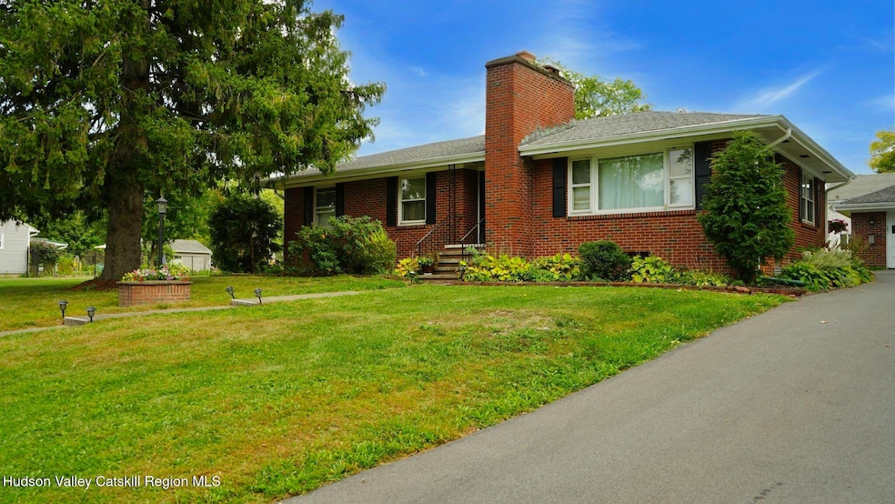 9 E Marie St, Hudson, NY 12534 - photo 1