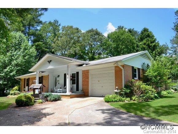 Well-Maintained Brick Ranch