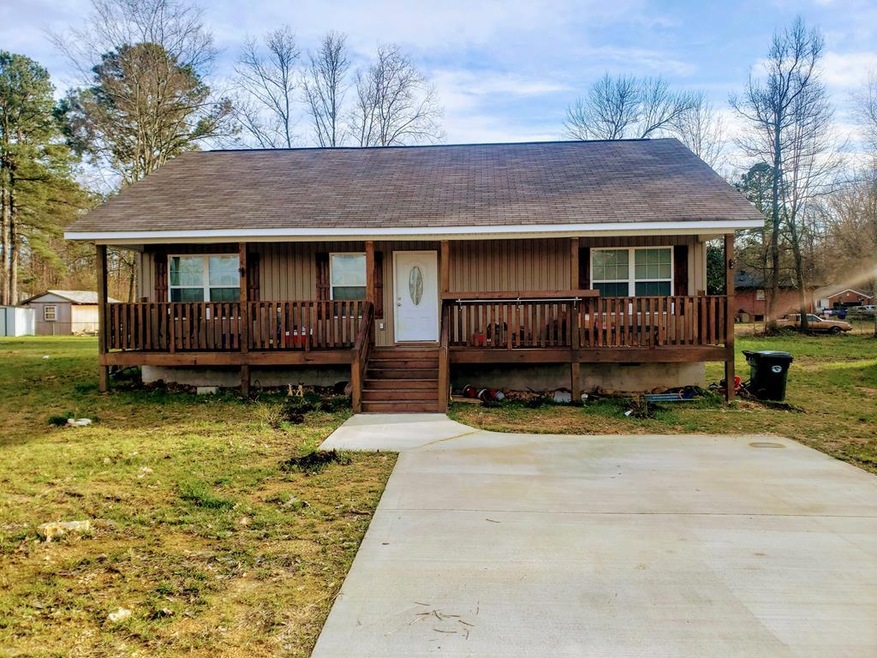 1483 Hale Bowen Dr, Dalton, GA 30721 - photo 1