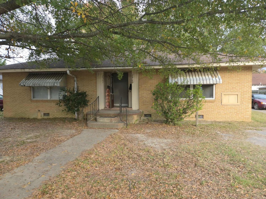 2507 S Linden St unit 2509, Pine Bluff, AR 71603 - photo 1