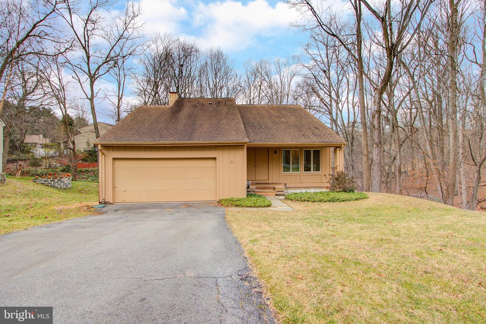 14808 Coles Chance Rd, North Potomac, MD 20878 - photo 1