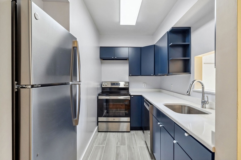 60 Gibson St unit 306, Dorchester, MA 02122 - photo 1