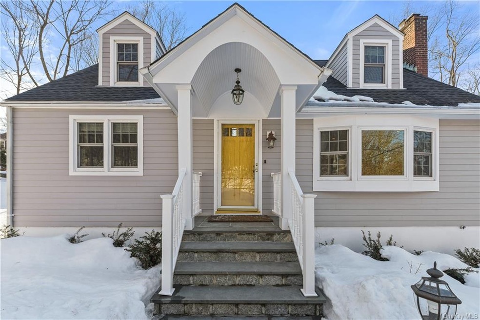 598 Quaker Rd, Chappaqua, NY 10514 - photo 1