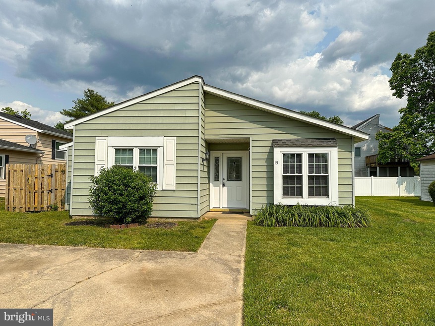 15 Persimmon Place, Swedesboro, NJ 08085 - photo 1