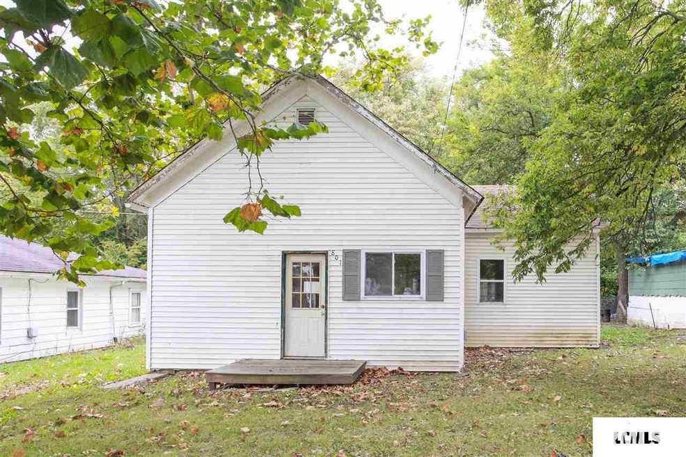 801 S Kickapoo St, Lincoln, IL 62656 - photo 1