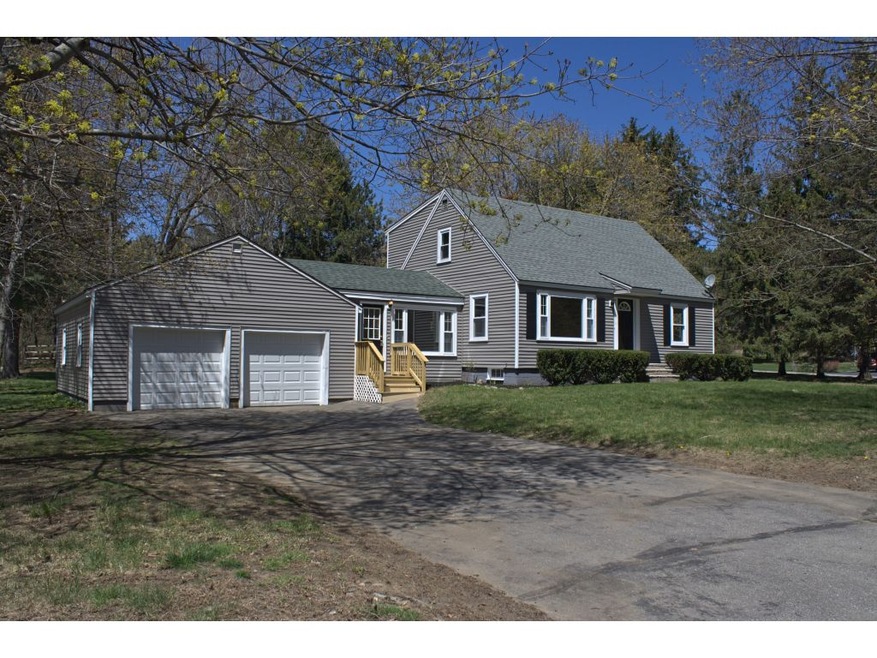 135 Little River Rd, Hampton, NH 03842 - photo 1