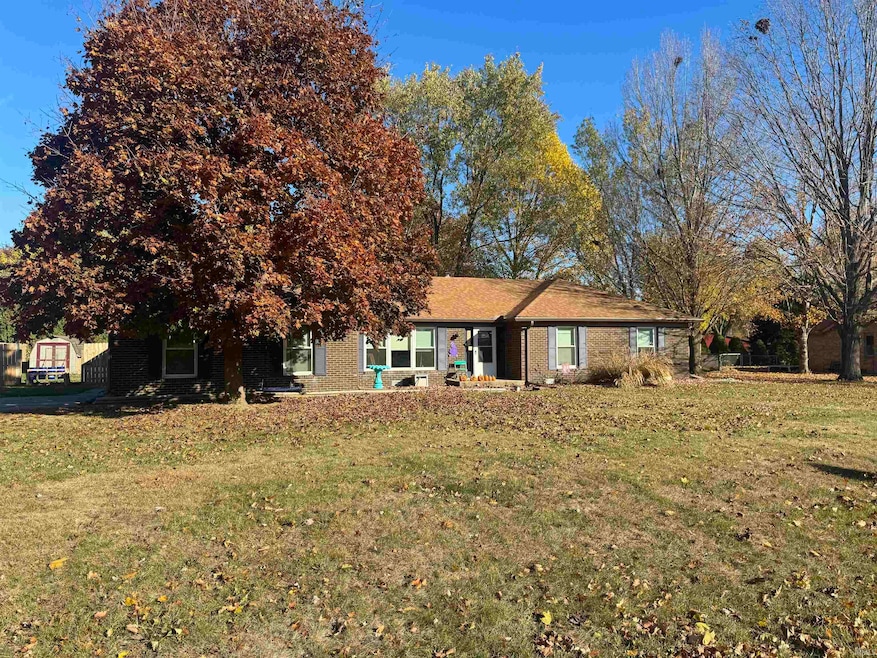 1920 W Westholme Dr, Marion, IN 46952 - photo 1