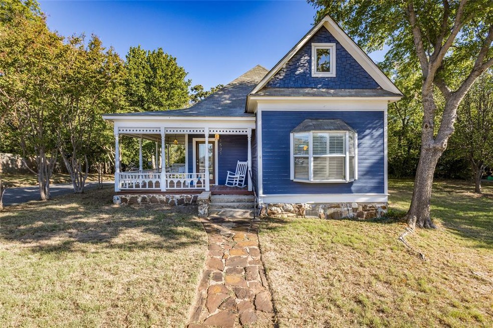 1531 W Woodard St, Denison, TX 75020 - photo 1