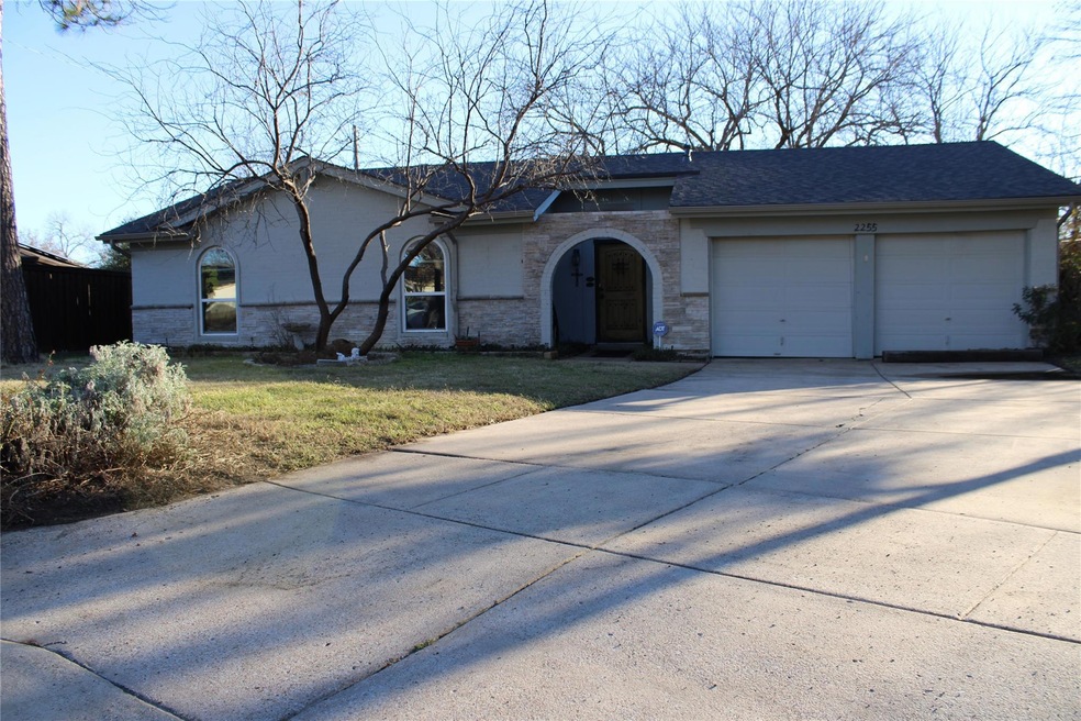 2255 Shady Brook Dr, Bedford, TX 76021 - photo 1