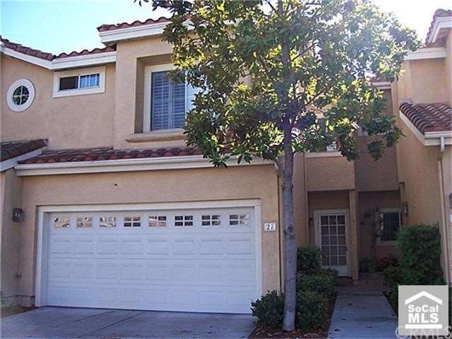 Awesome gated community. Club house, gym, BBQ area
