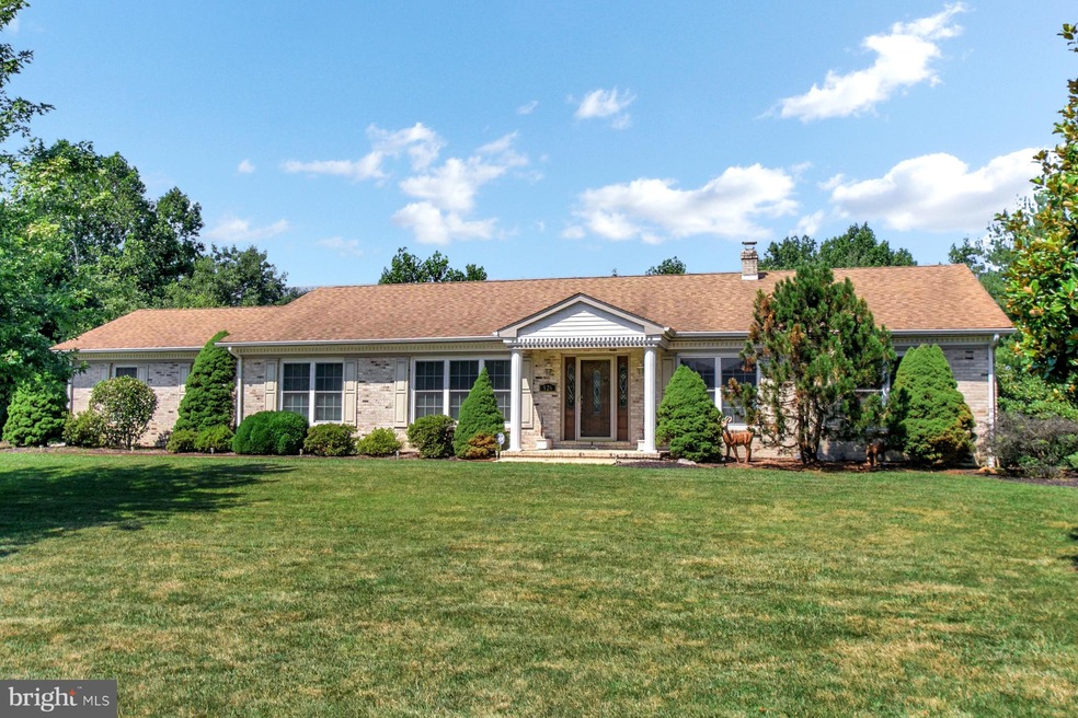 526 Ponderosa Dr, Bear, DE 19701 - photo 1