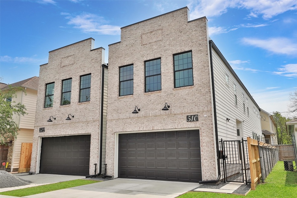512 E 28th St, Houston, TX 77008 - photo 1